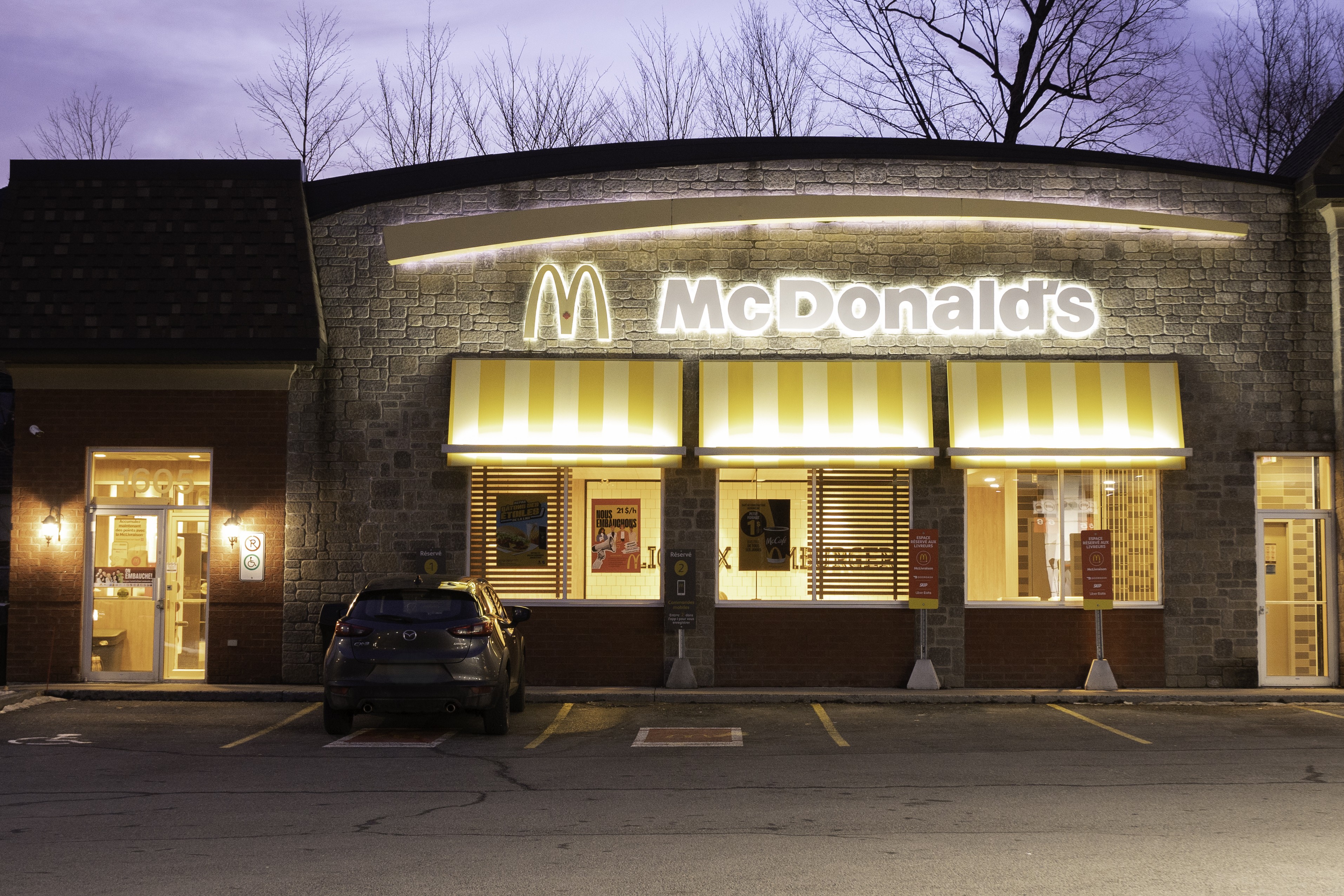 McDonald&rsquo;s – Saint-Charles